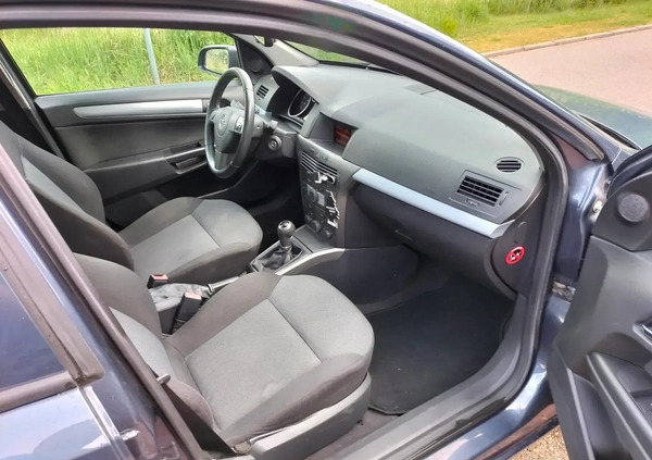 Opel Astra cena 7000 przebieg: 220000, rok produkcji 2007 z Zawiercie małe 67
